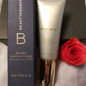 Beauty Counter Dew Skin SPF 20 Tinted Moisturizer